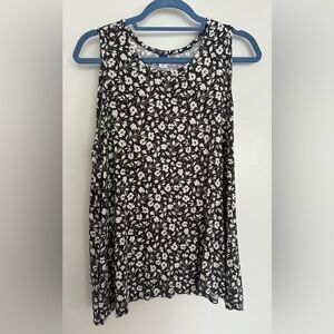 Women’s Old Navy Sleeveless Top